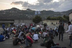 Avrupa'ya düzensiz göç son 5 yılın en düşük seviyesinde