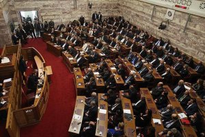 Yunanistan, Makedonya ile varılan isim sorunu anlaşmasını onayladı