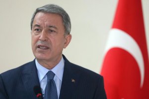 Milli Savunma Bakanı Akar'dan 'sürpriz' davet