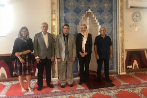 Avustralya'da ana muhalefetten Türk camilerine ziyaret
