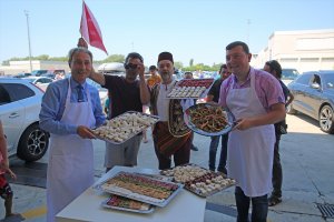 Gurbetçilere 