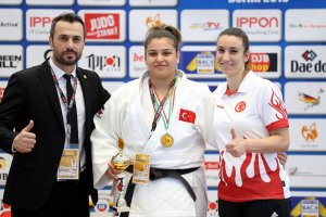 Judo Kupası’nı Kübranur kazandı