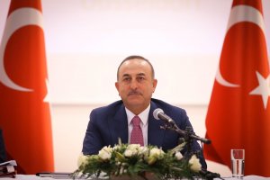 Çavuşoğlu Almanya'da vatandaşlarla buluştu