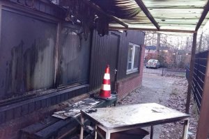 Hollanda'da cami kundaklayana 3 yıl hapis cezası 