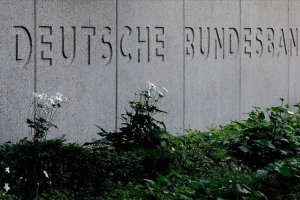 Bundesbank'tan koronavirüs nedeniyle Alman ekonomisinde resesyon uyarısı