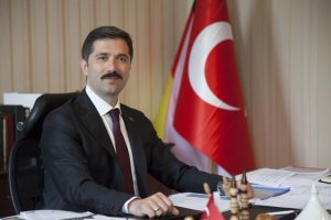 Sırakaya, 'Yurt dışından Türkiye'ye getirilen telefonların süresi uzatıldı'