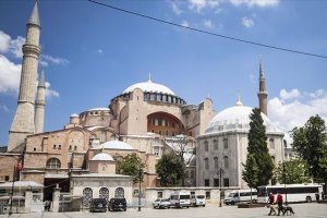 Kızılay, Ayasofya Camii'nin açılışında vatandaşların ihtiyaçlarını karşılayacak