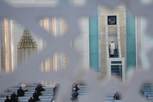 Cuma hutbesinde 'Kovid-19'la mücadele' vurgusu