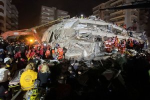 İzmir'deki depremde yaralanan 999 kişinin tedavisi tamamlandı