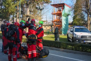 TİKA, Bosna Hersek'teki arama kurtarma ekibine arazi aracı desteği sağladı