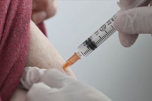 Sırbistan, komşusu Bosna Hersek'e Virüs aşısı bağışladı