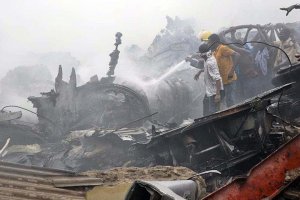 Nijerya'da askeri uçağın düşmesi sonucu ölü sayısı 11'e yükseldi