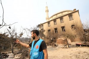 TDV'den yangın bölgelerinde yardım seferberliği