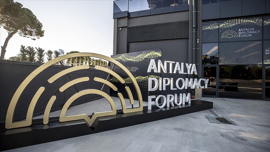 Bakan Çavuşoğlu: Antalya Diplomasi Forumu (ADF) 75 ülkeden katılımcıyı bir araya getirdi