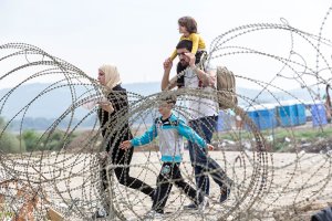 Almanya, kara sınırı kontrollerini 6 ay uzatıyor