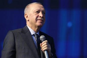 Cumhurbaşkanı Erdoğan, AK Parti Genel Başkanlığı'na bir kez daha seçildi.