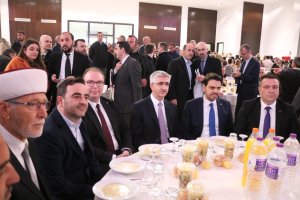 İskeçe Müftülüğü iftar programında Batı Trakya Türkleri bir araya getirdi