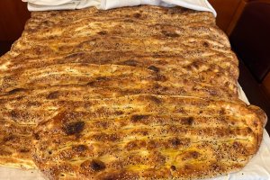 Ramazan pidesi Almanya'da mahalleleri buluşturuyor