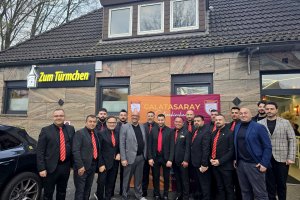 Gelsenkirchen’de Galatasaray ailesi, dostluk iftarında buluştu