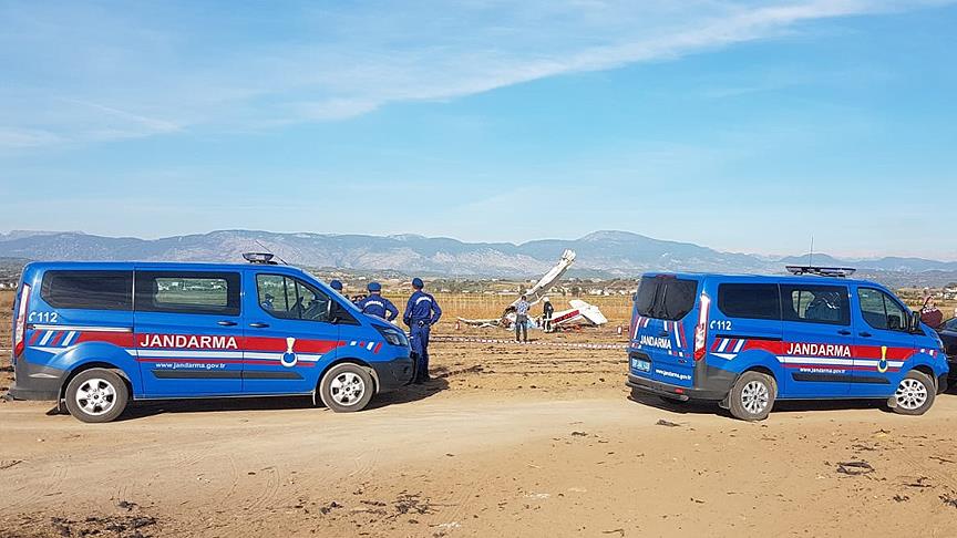 Antalya'da eğitim uçağı düştü, pilot ve yardımcısı hayatını kaybetti