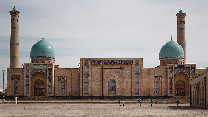 Özbekistan'dan 45 ülkenin vatandaşına vize muafiyeti 