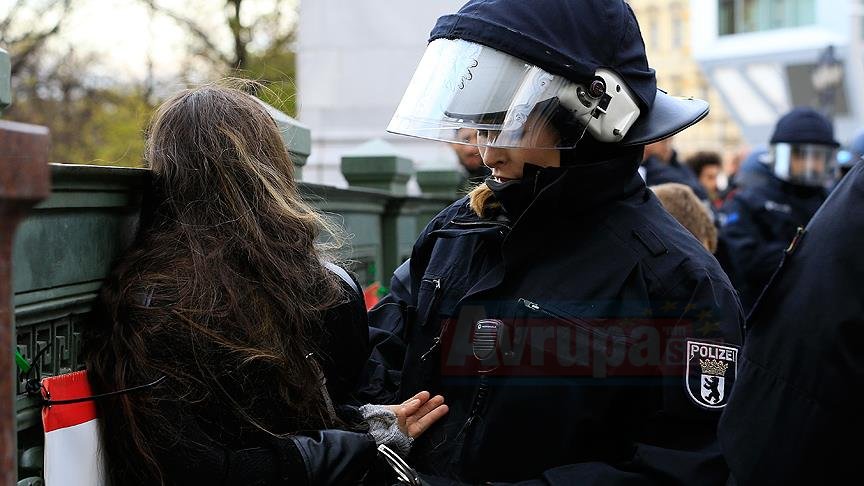 Almanya'da da sarı yelekliler potansiyeli var