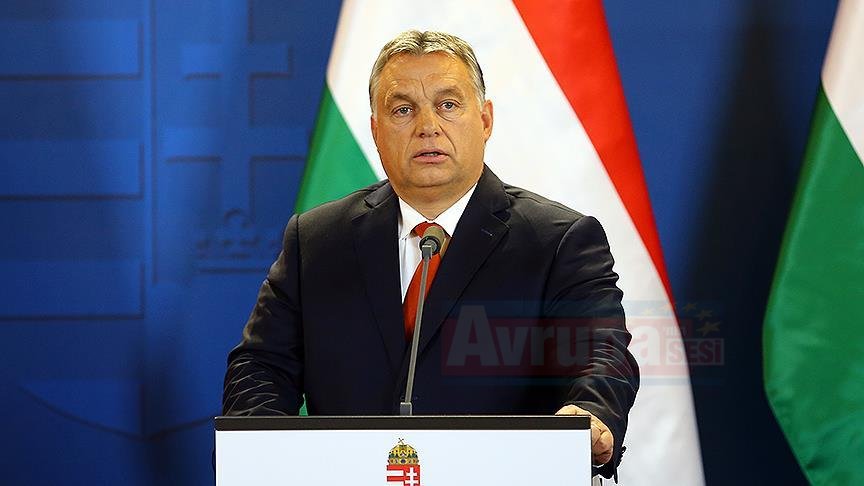 Orban'dan Macron'a karşı mücadele çağrısı