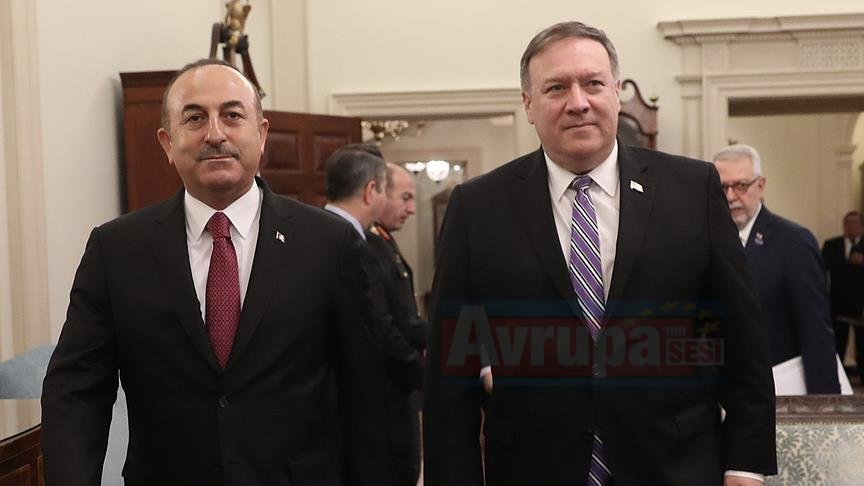 Çavuşoğlu ile Pompeo ABD'nin Suriye'den çekilme sürecini görüştü