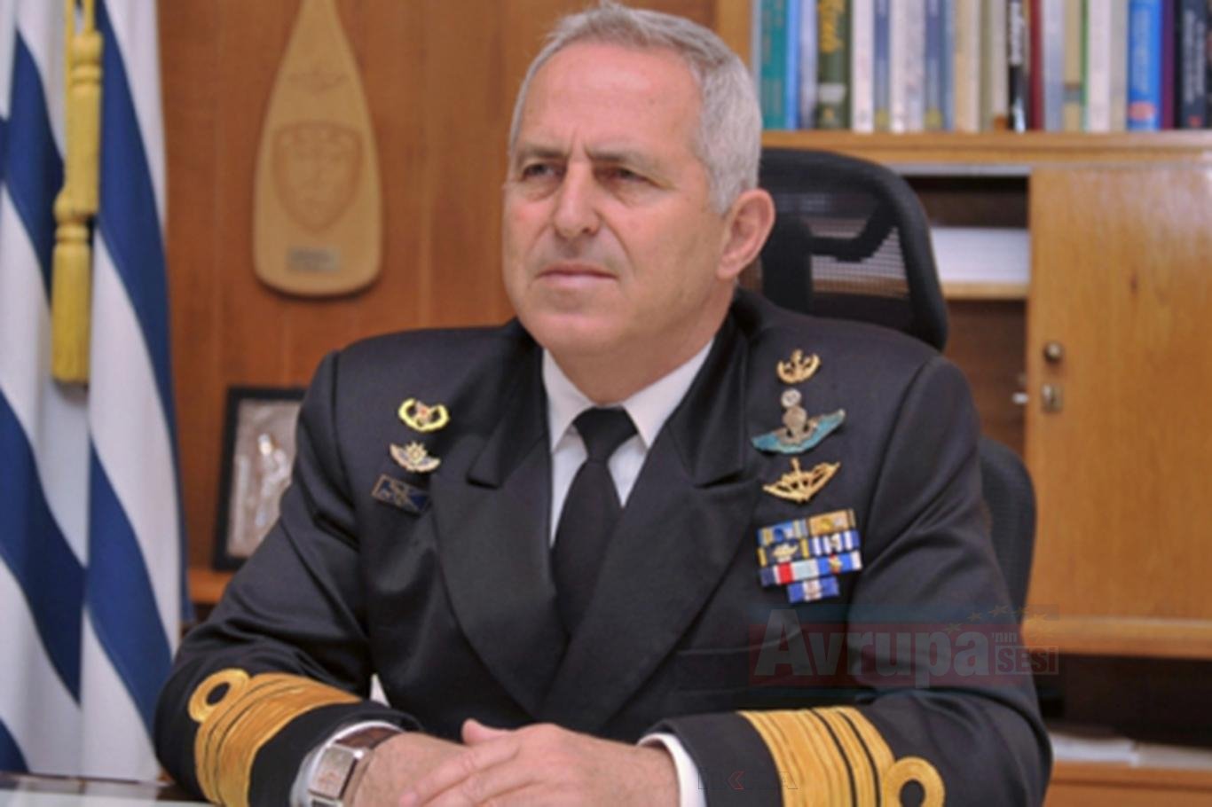 Yunanistan'da yeni Savunma Bakanı görevine başladı