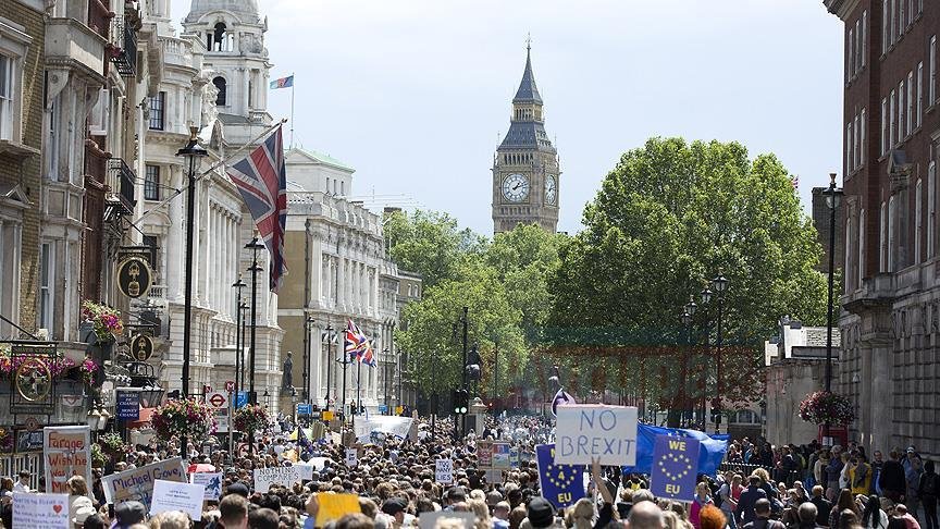 Son ankete göre Brexit taraftarları güç kaybediyor