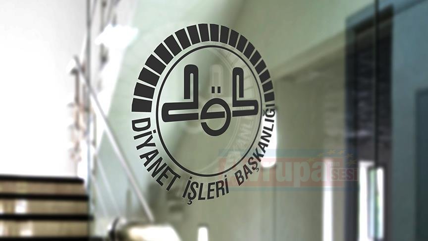 Sigara içen Diyanet personeline hac görevi verilmeyecek