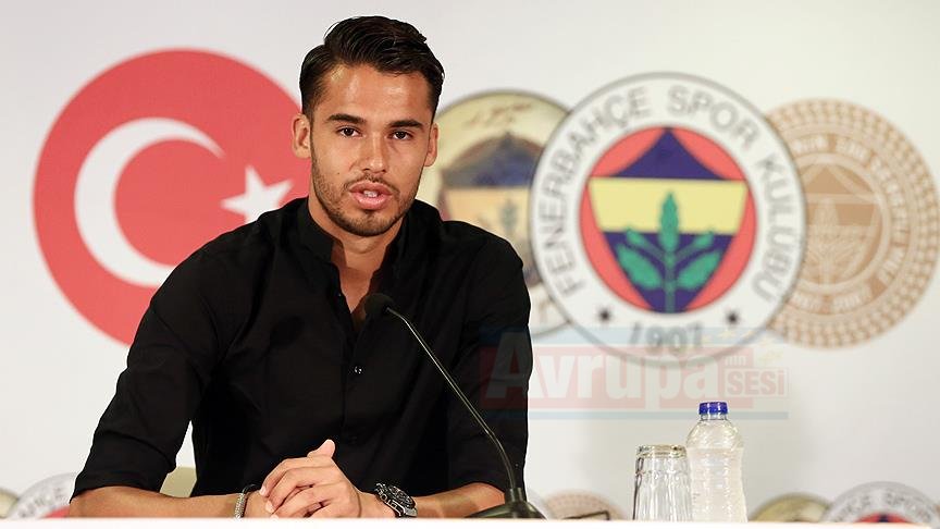 Fenerbahçe Reyes'i kiraladı