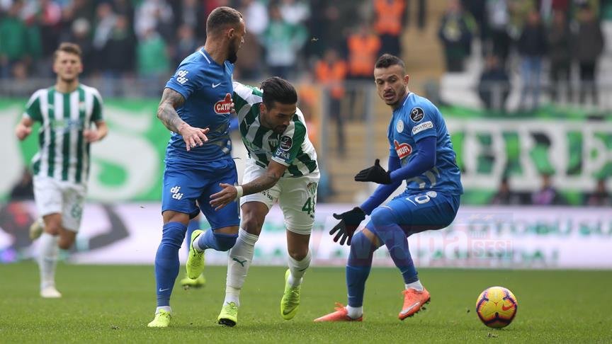 Çaykur Rizespor kazanmaya devam ediyor