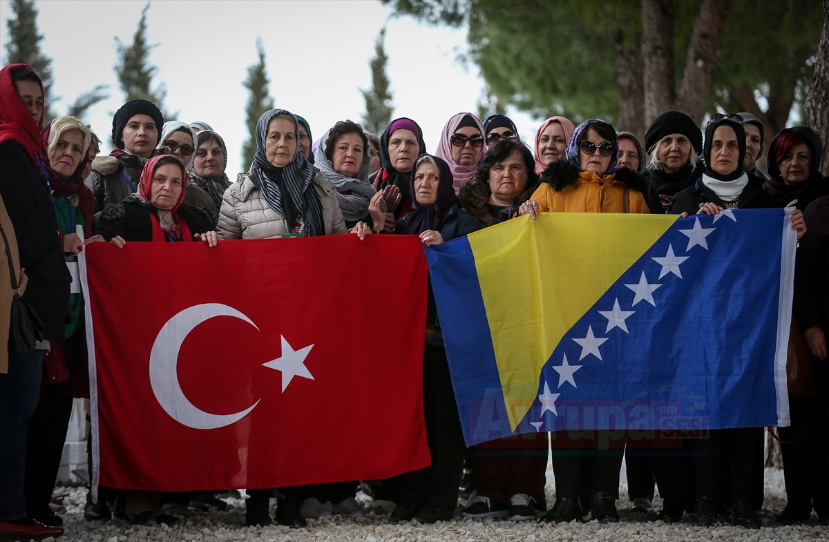 Boşnak kadınlardan Çanakkale’ye anlamlı ziyaret