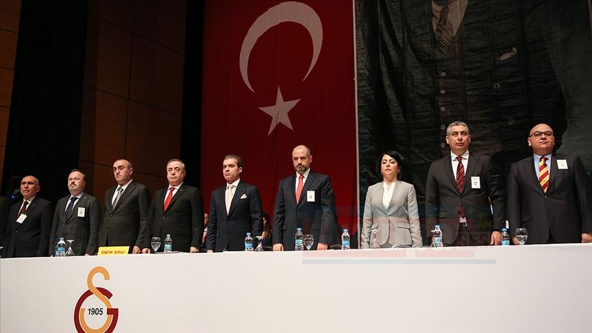 Galatasaray yönetimi seçime gidiyor