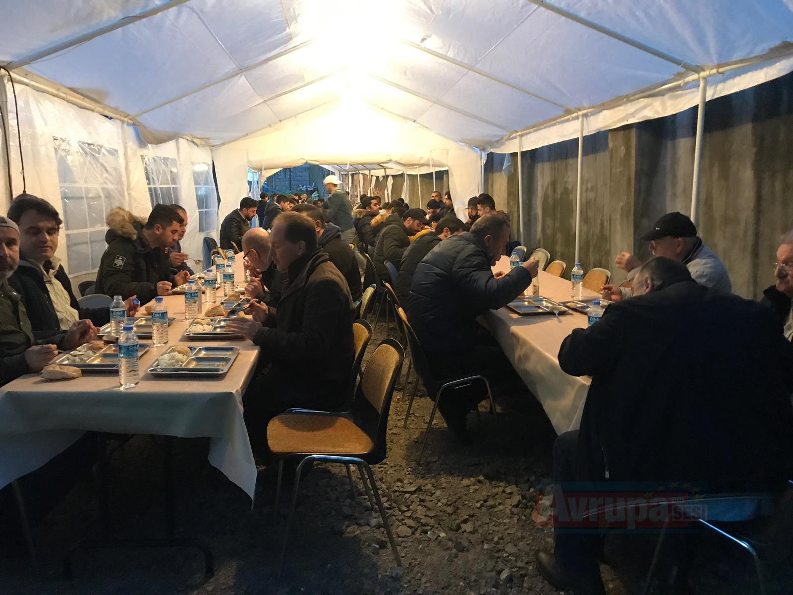 Witten Sultan Ahmet Camii’nde iftar coşkusu