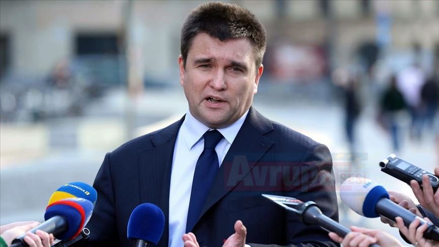 Ukrayna Dışişleri Bakanı istifa etti 