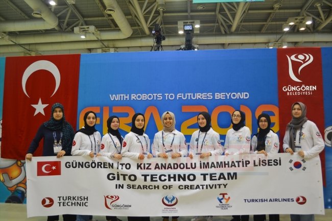 Dünya Robotik Yarışması'nda Türkiye takımı üçüncü oldu