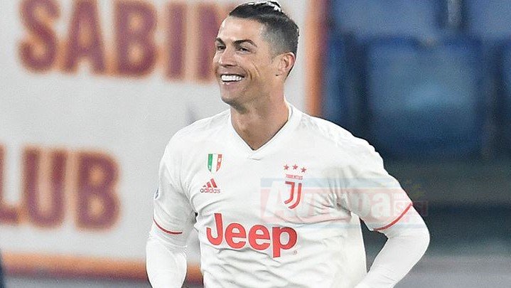 Cristiano Ronaldo koronavirüs testi pozitif