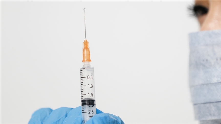 Kanada Kovid-19 aşı programında fakir ülkelerden faydalanıyor