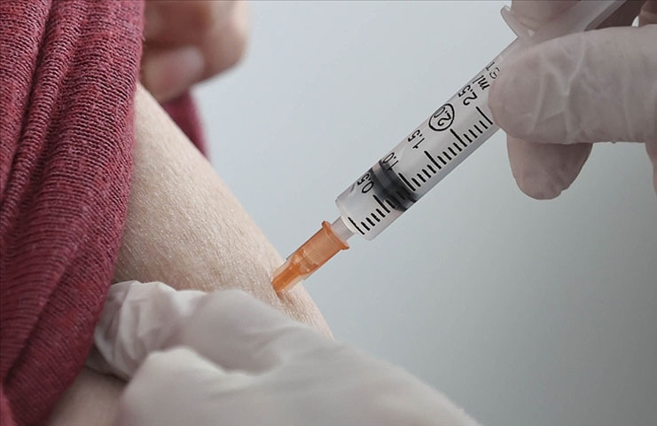 Sırbistan, komşusu Bosna Hersek'e Virüs aşısı bağışladı