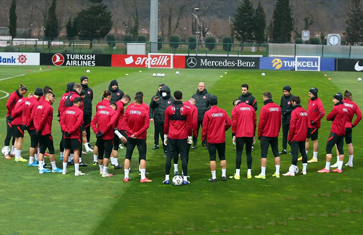 A Milli Futbol Takımı, Hollanda'yı konuk edecek