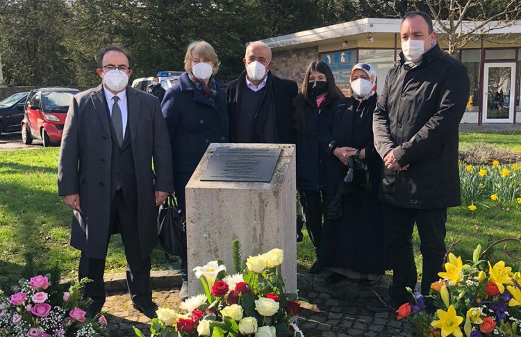 Almanya'da ırkçı terör kurbanı Halil Yozgat anıldı
