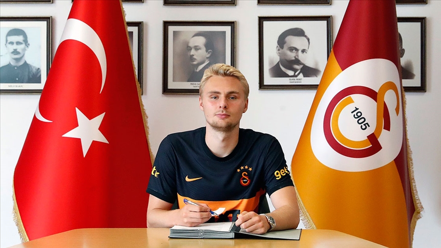 Galatasaray Victor Nelsson'u kadrosuna kattı