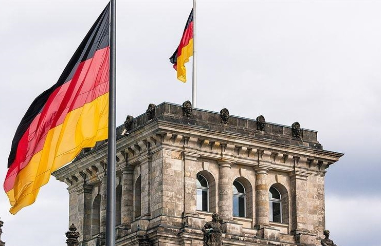 Almanya'da üç parti koalisyon müzakerelere başlama konusunda uzlaşmaya varıldı 