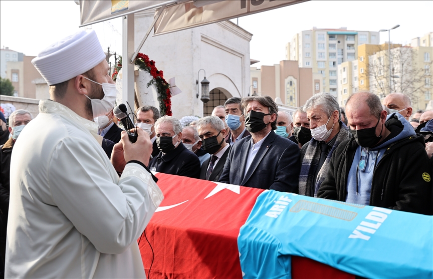 Arif Şentürk son yolculuğuna dualarla uğurlandı