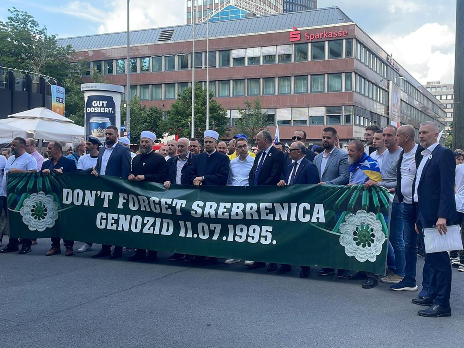 Dortmund’dan dünyaya barış ve adalet çağrısı: Srebrenitsa Unutulmadı