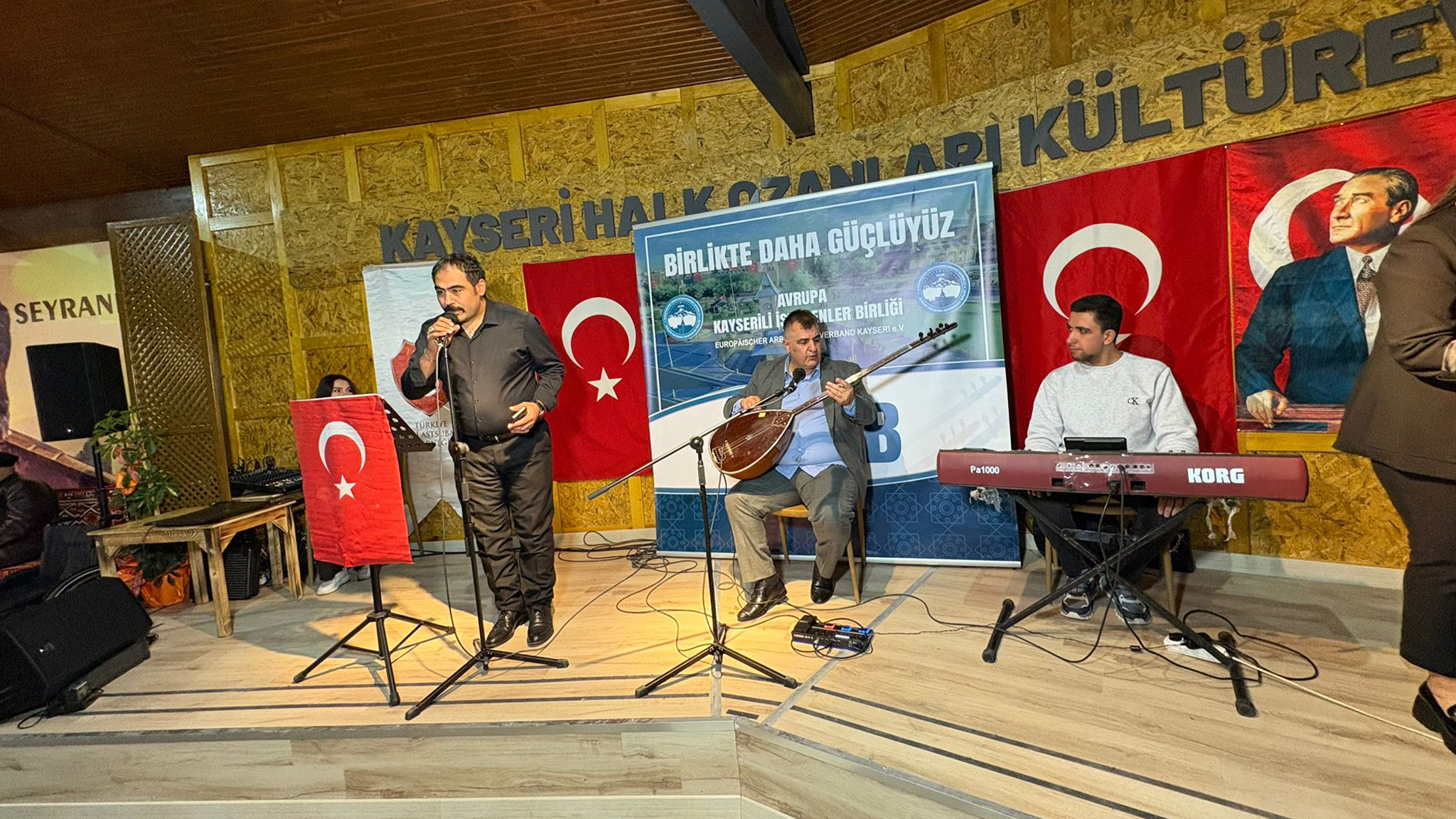 AKİB öncülüğünde unutulmaz gece: “Bir Hilal Uğruna Ne Güneşler Batıyor”