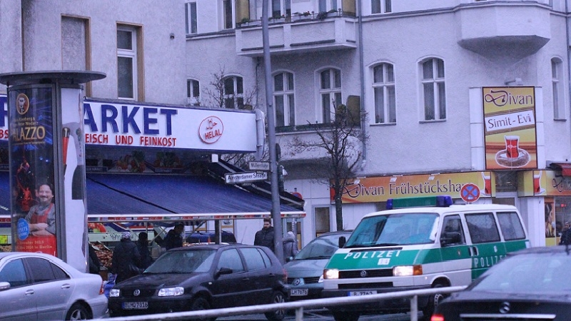 Alman sokakları Türkçe, Türkler Almanca konuşuyor
