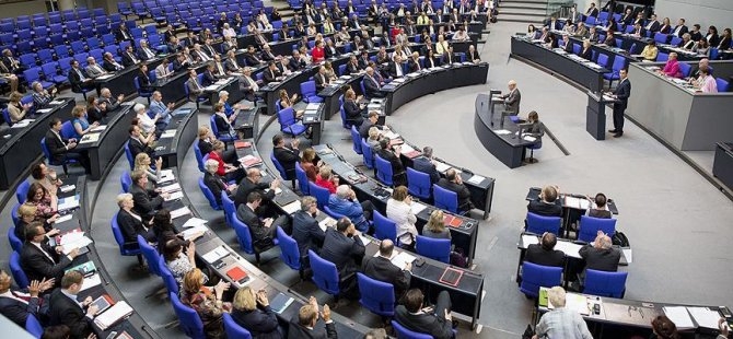 Almanya'daki Türk milletvekilleri hayal kırıklığına uğrattı